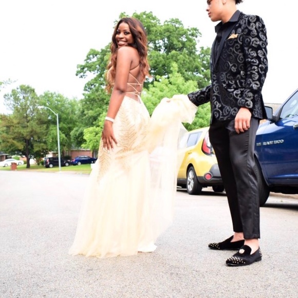 Gold beaded prom dress - Picture 2 of 6